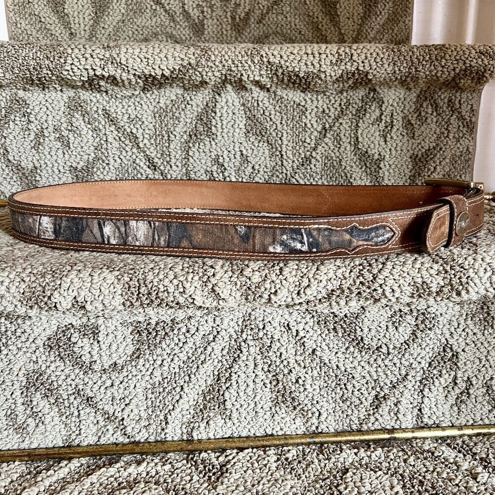 EUC Men's Justin Camouflage Camo Suede Leather Belt Size 44